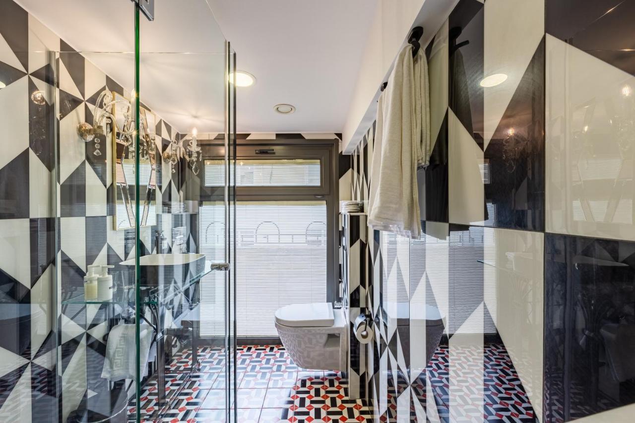 Pera Otel 4*